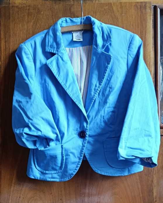 Krótki żakiet, rękaw 3/4