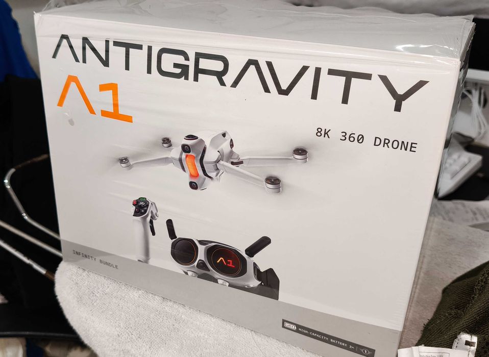 DRONE 360 Antigravity A1 8K 360⁰ - Infinity Bundle