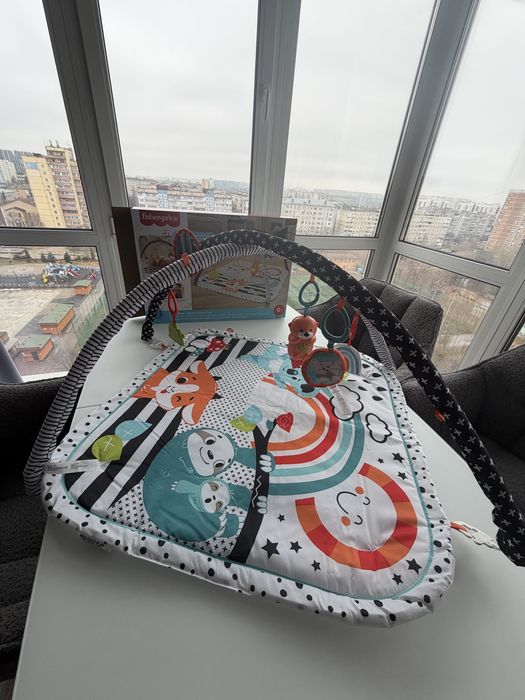 Килимок розвивальний Fisher-Price