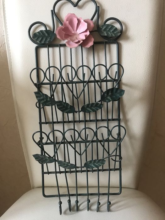 Ключница, полочка для дома.