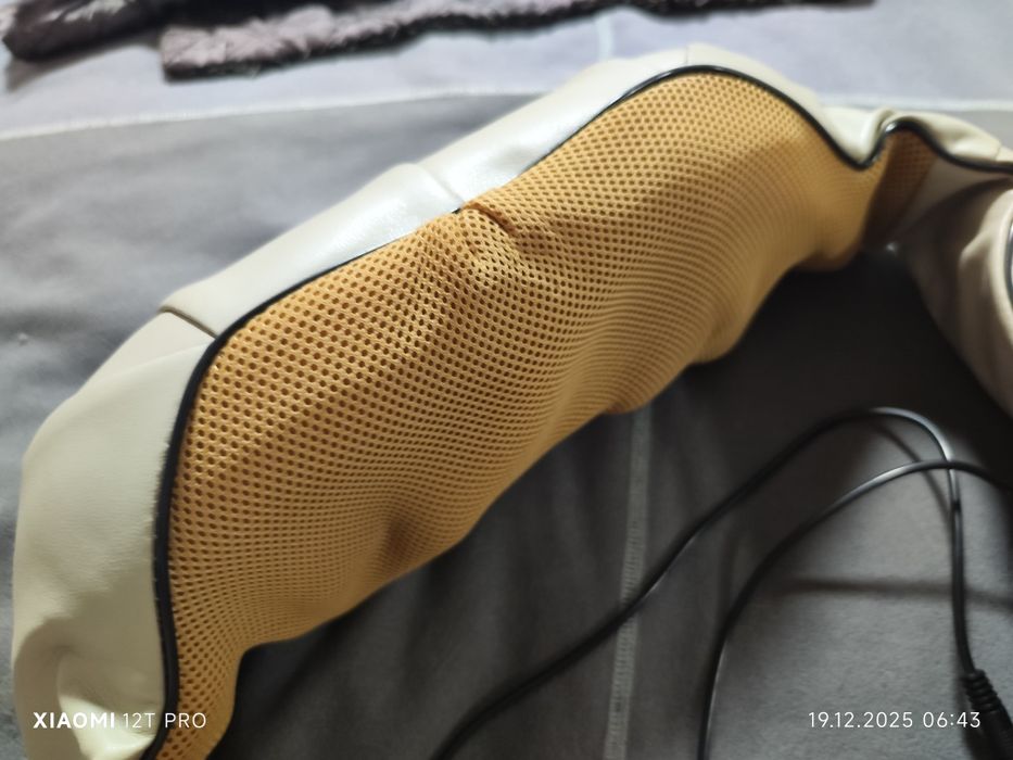 Продам Массажер Neck kneading (6 режимов) для шеи и спины