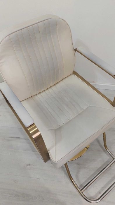 Cadeira cabeleireiro dourada