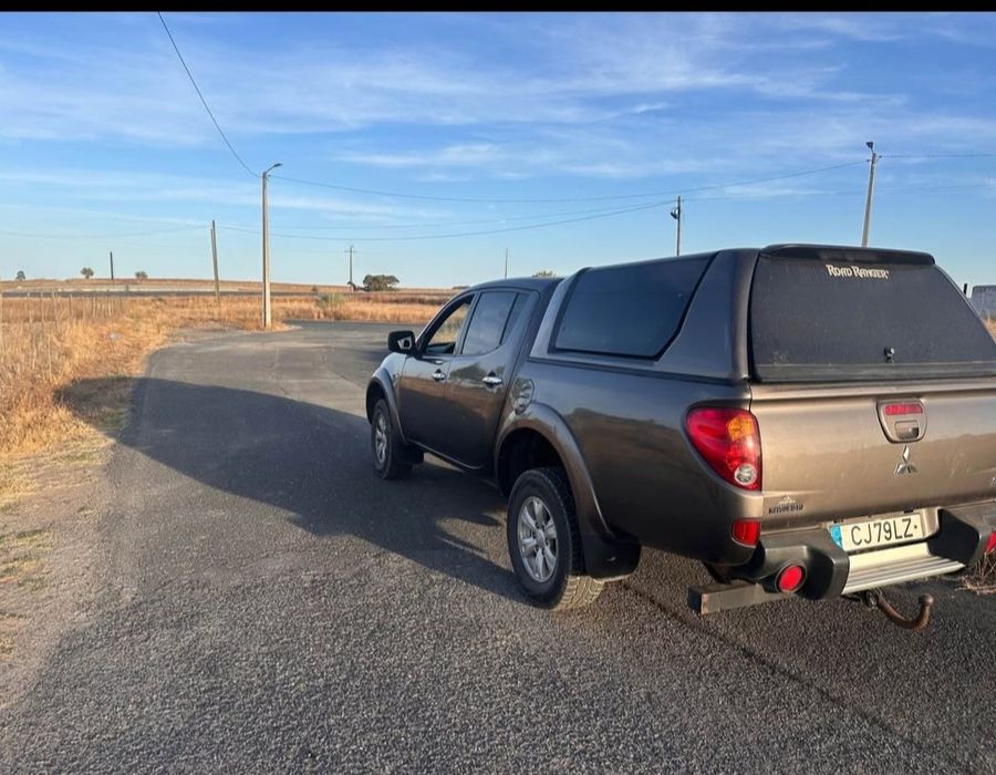 Mitsubishi Strakar L200
