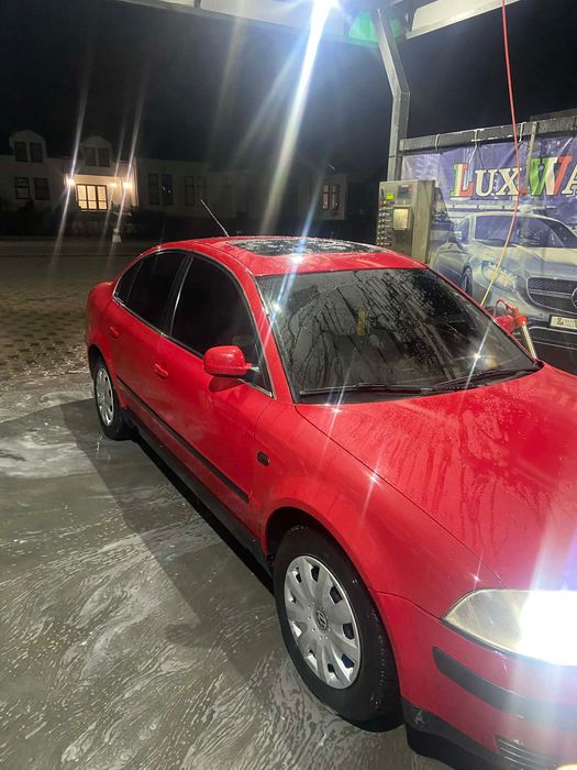 Пасат б5+ 2001 рік