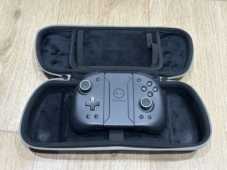 Джойконы LinYuvo KS47-1 + кейс IINE L770 для Nintendo Switch