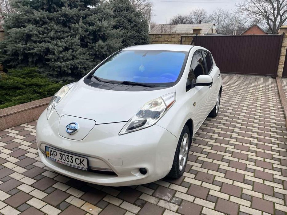 Nissan leaf 2014