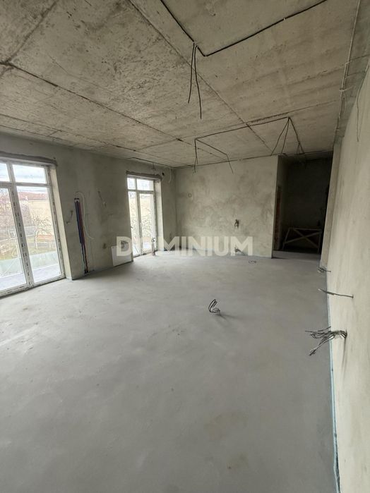 Продаж  новобудови в м.Хуст .