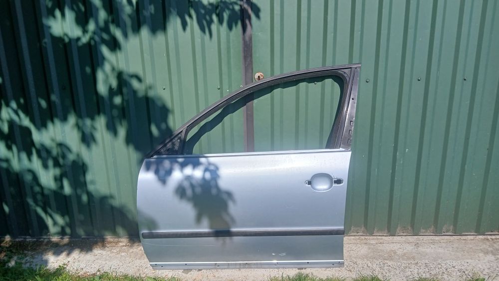 Drzwi lewy przód passat b5 lb5s