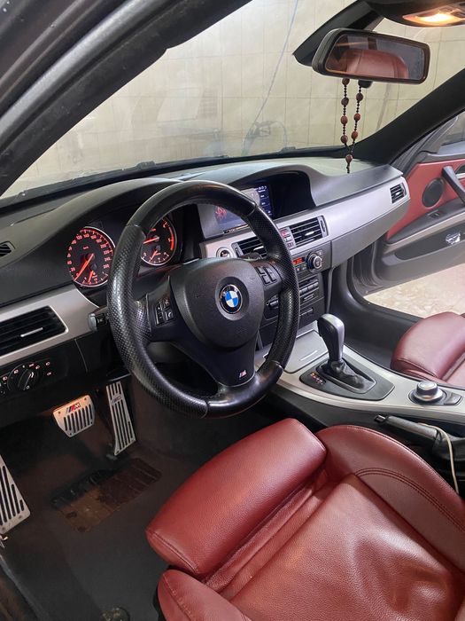 Продам BMW е90 рест