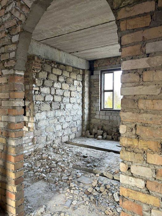 Продам будинок (недобудова) в с.Нові Петрівці Вишгородського району