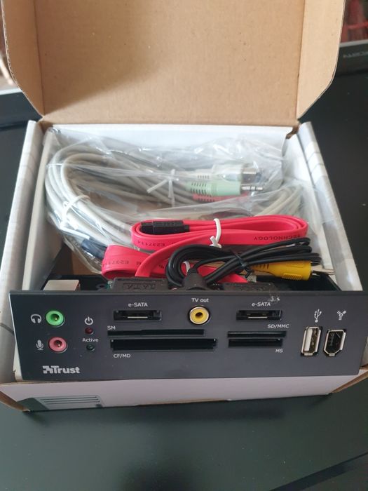 Trust media connect bay (5,25") cr-3600