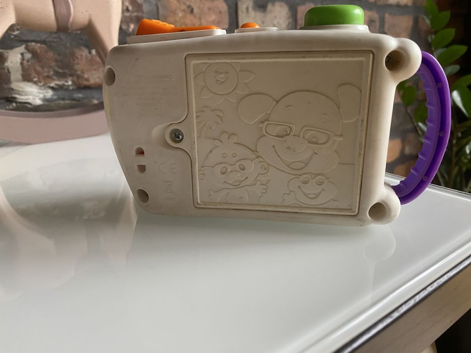 Zabawka Fisher Price aparat fotograficzny.