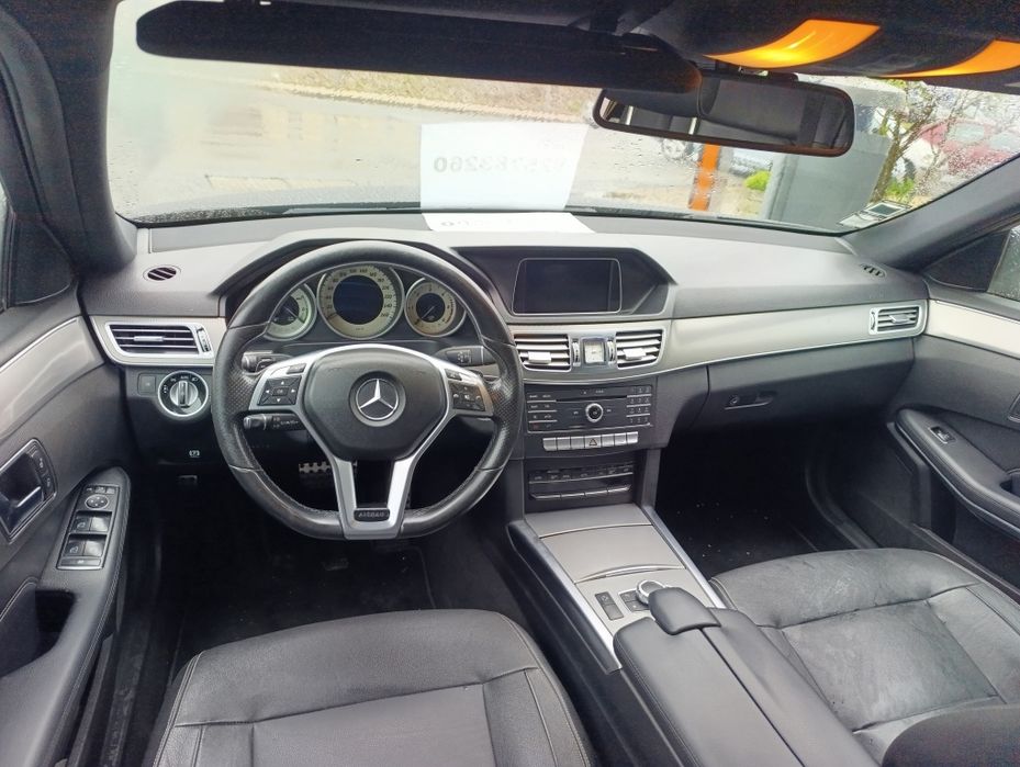 Mercedes E300 Híbrido gasóleo/elétrica 241cv A/T  7 marchas