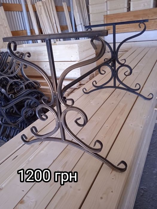 Ковані боковини на лавку