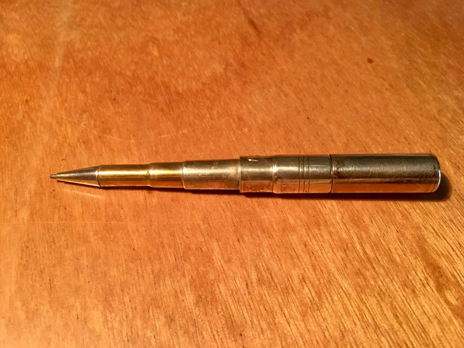 ESFEROGRÁFICA extensível 75mm + LAPISEIRA telescópica 42 mm - antigas