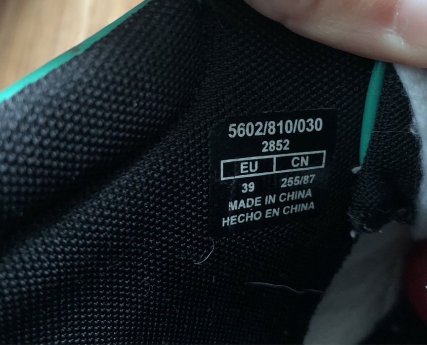 Кросівки хайтопи Zara нат.шкіра демісезонні 25,5см