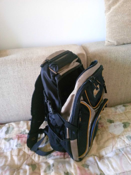 Продам новьій рюкзак