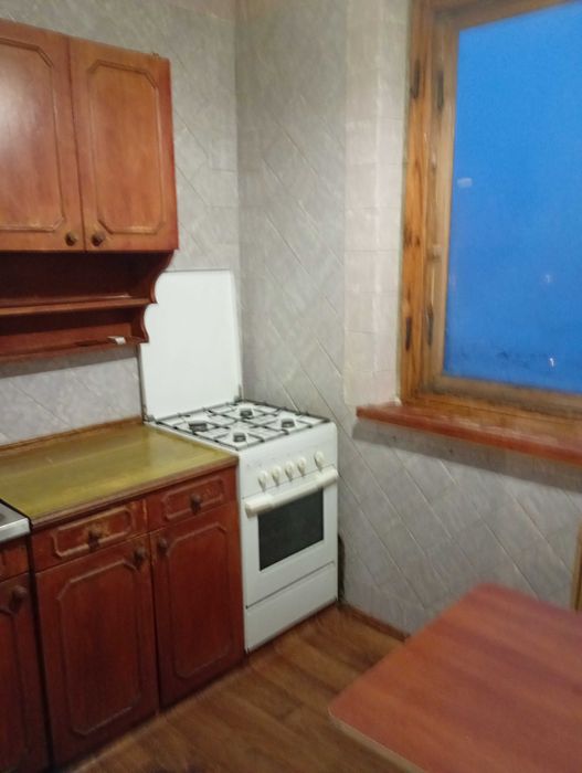 Сдам .Свою 2-х комнатную квартиру. АЛЕКСЕЕВКА. Метро 5 минут. 6000грн.