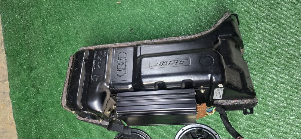 Саб сабвуфер ауді ауди а6 с5