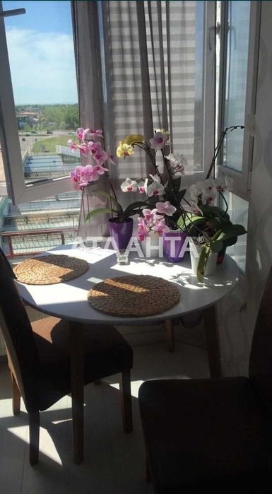 1 комнатная квартира с видом на море в  кирпичном доме