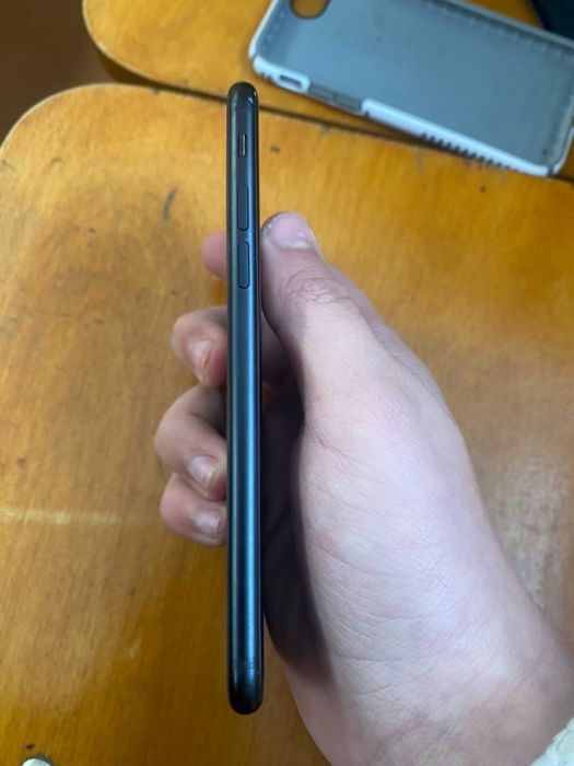 Iphone se 2 64gb