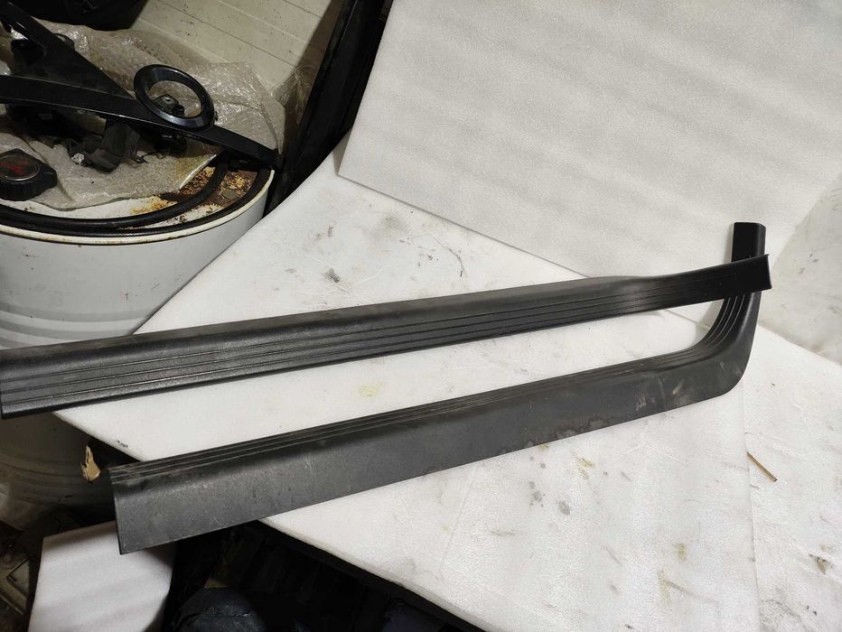 Listwa progowa prawa + lewa Mercedes CL 500 W215 C215 OE