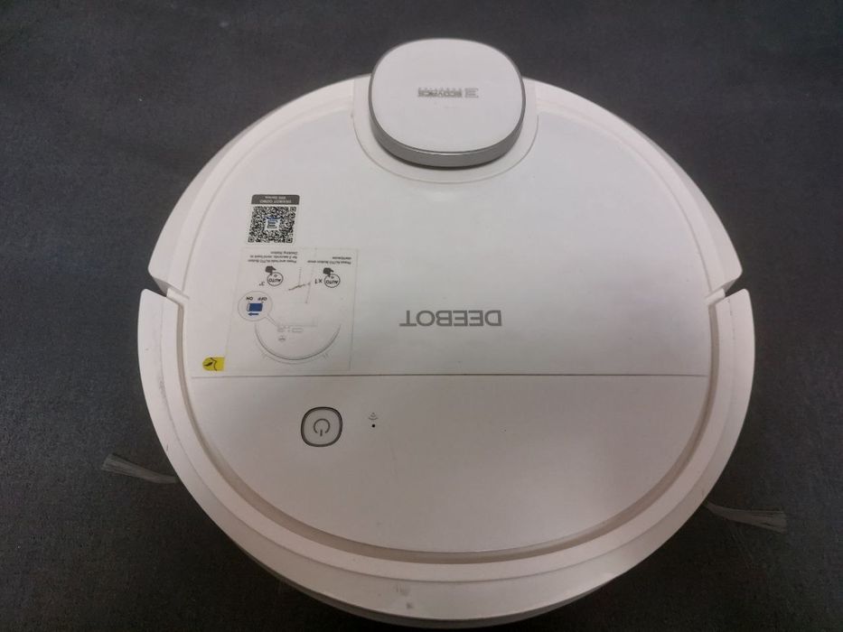 Миючий робот-пилосос Ecovacs Deebot OZMO 900 White