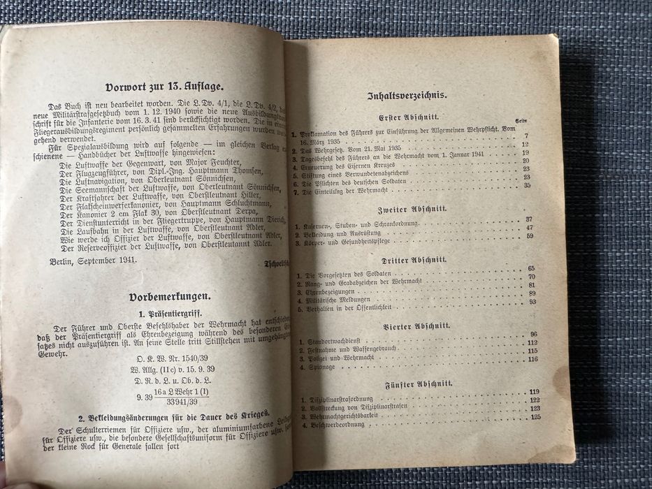 Der Dienstunterricht in der Luftwaffe Служебная подготовка в Люфтваффе