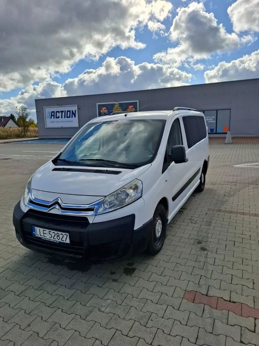 Citroën Jumpy Citroën Jumpy 2.0 HDI 2014r, 8 osobowy, hak