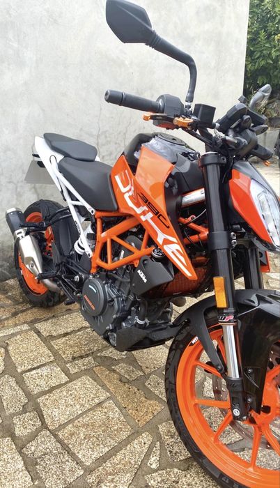 Ktm duke 390. Mota