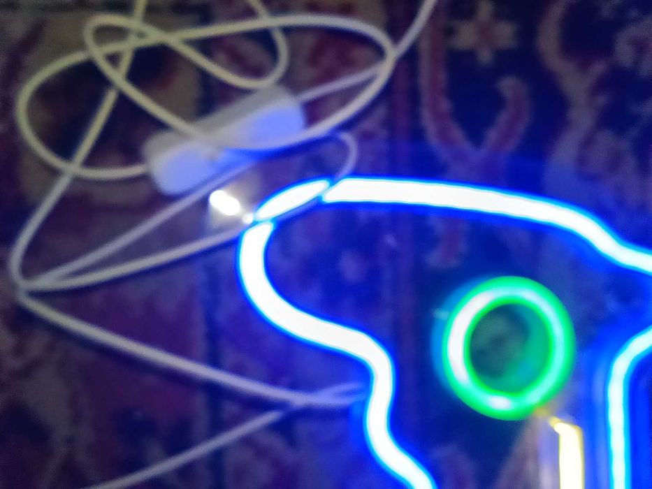 Zuma linę neon do pokoju gracza