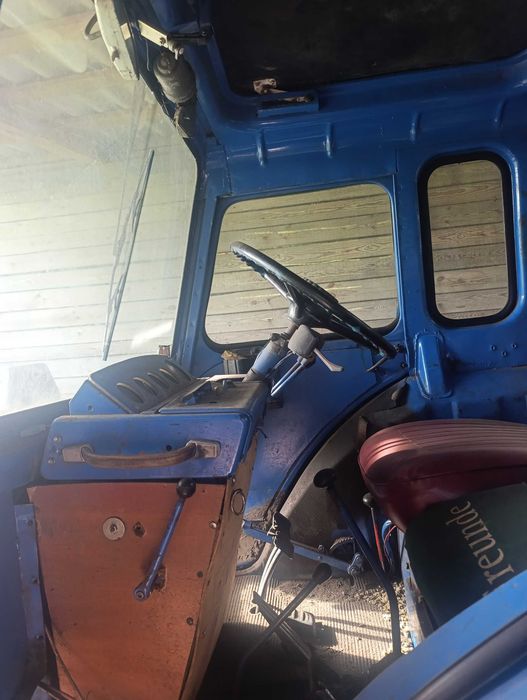 МТЗ 80 в хорошому стані