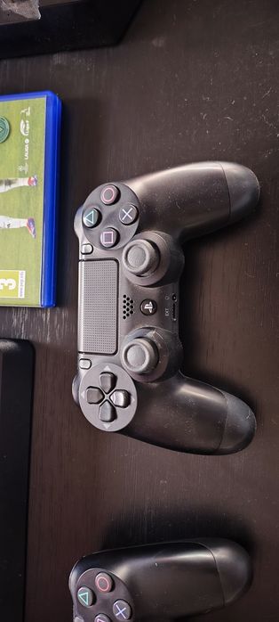 PS4 Slim 1tb 2 comandos