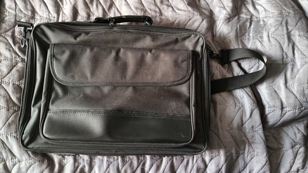 Laptop Samsung np550p7c s02pl 17.3" z torbą