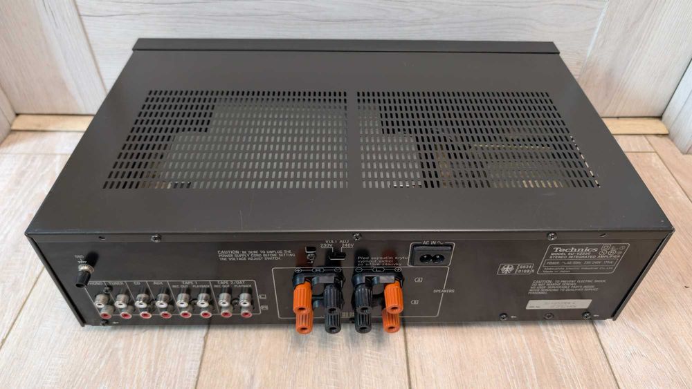 Wzmacniacz Technics SU-VZ320 ! Czarny ! PO SERWISIE ! IDEALNY STAN !