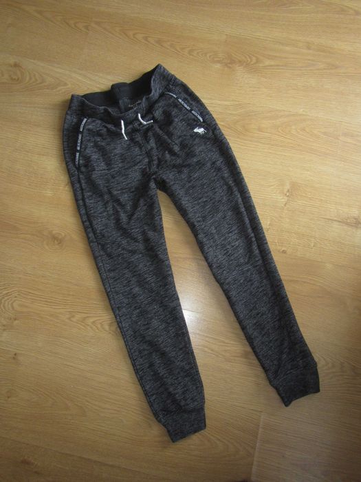 ABERCROMBIE&FITCH spodnie dresowe rozm.158-164