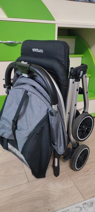 Прогулянкова коляска Cam Compass