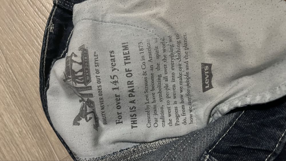 Джинси Levi Strauss