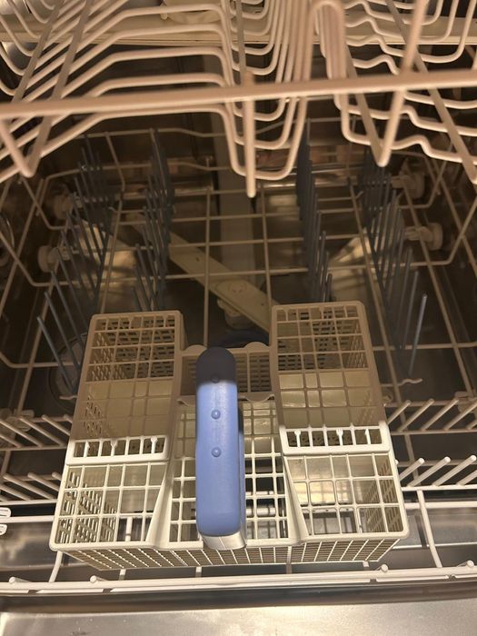 Máquina de Lavar Loiça embutida Whirlpool