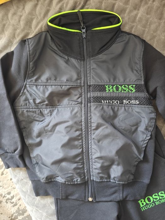 Chłopięcy dres 98/104