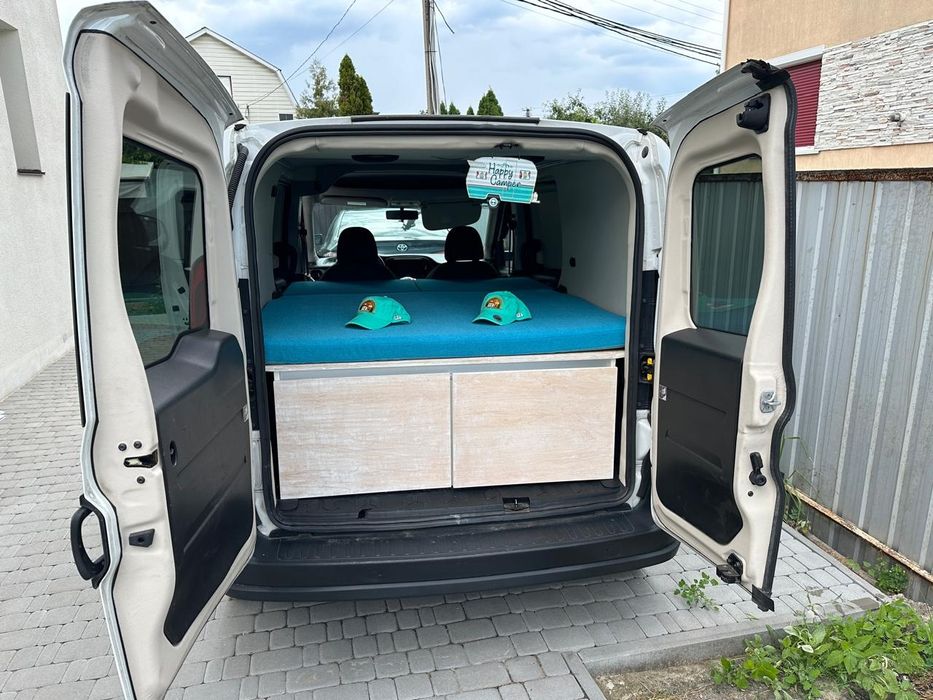 Dodge Promaster City (Fiat doblo)2015 года.