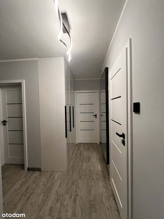 REZERWACJA Przestronne 3-pokojowe mieszkanie w Policach