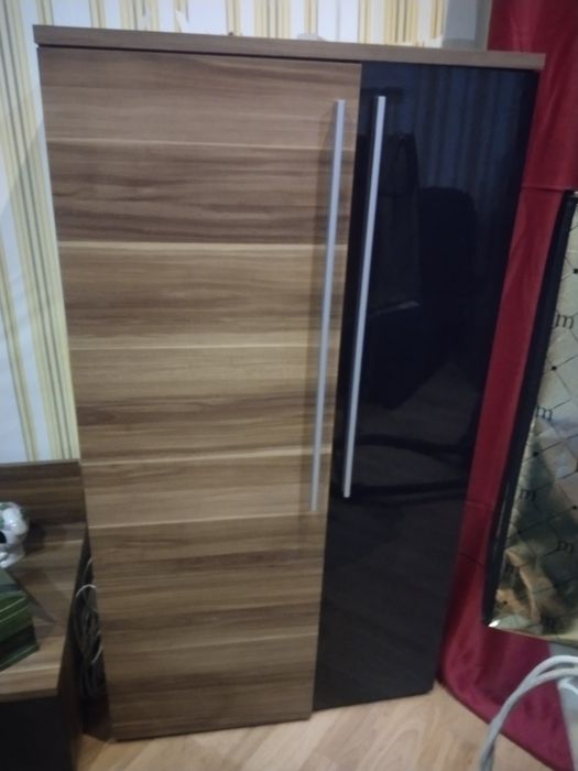 Meble bez zawartości