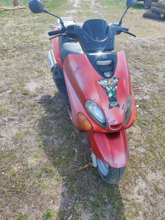 Продам скутер Yamaha Majesty 125