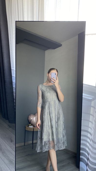 Сукня-міді , підійде на xs