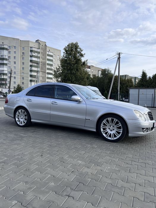 Мерседес Е211 3.0CDI 2009р. Avangard