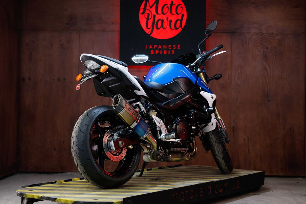 Suzuki GSR750 ABS із Японії