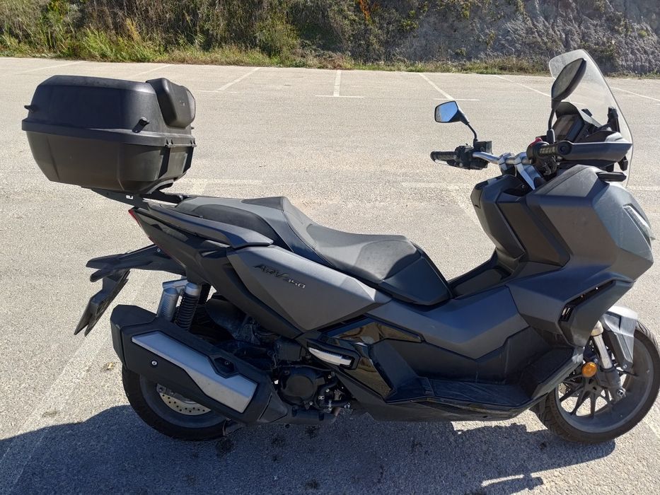 Vendo Honda ADV 350