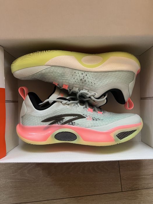 Баскетбольні кросівки Anta Scalpel 2.0