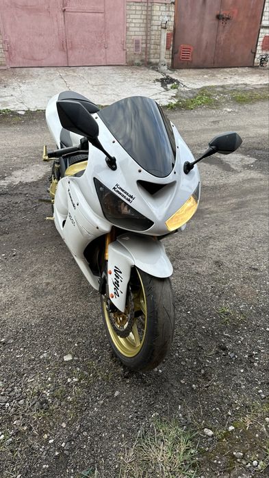 Кавасаки 636 zx6r